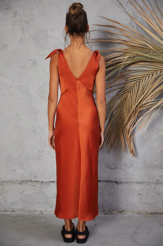 Dreaming Under Maxi Dress Rust