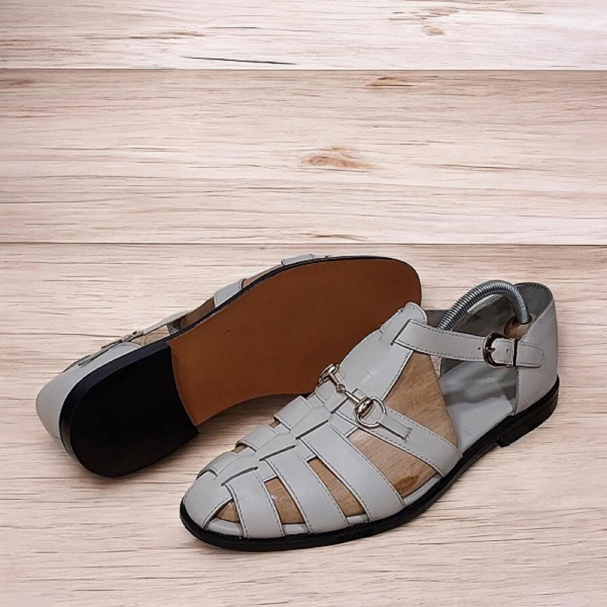 Grey Leather Sandals: Stylish & Handcrafted for Summer