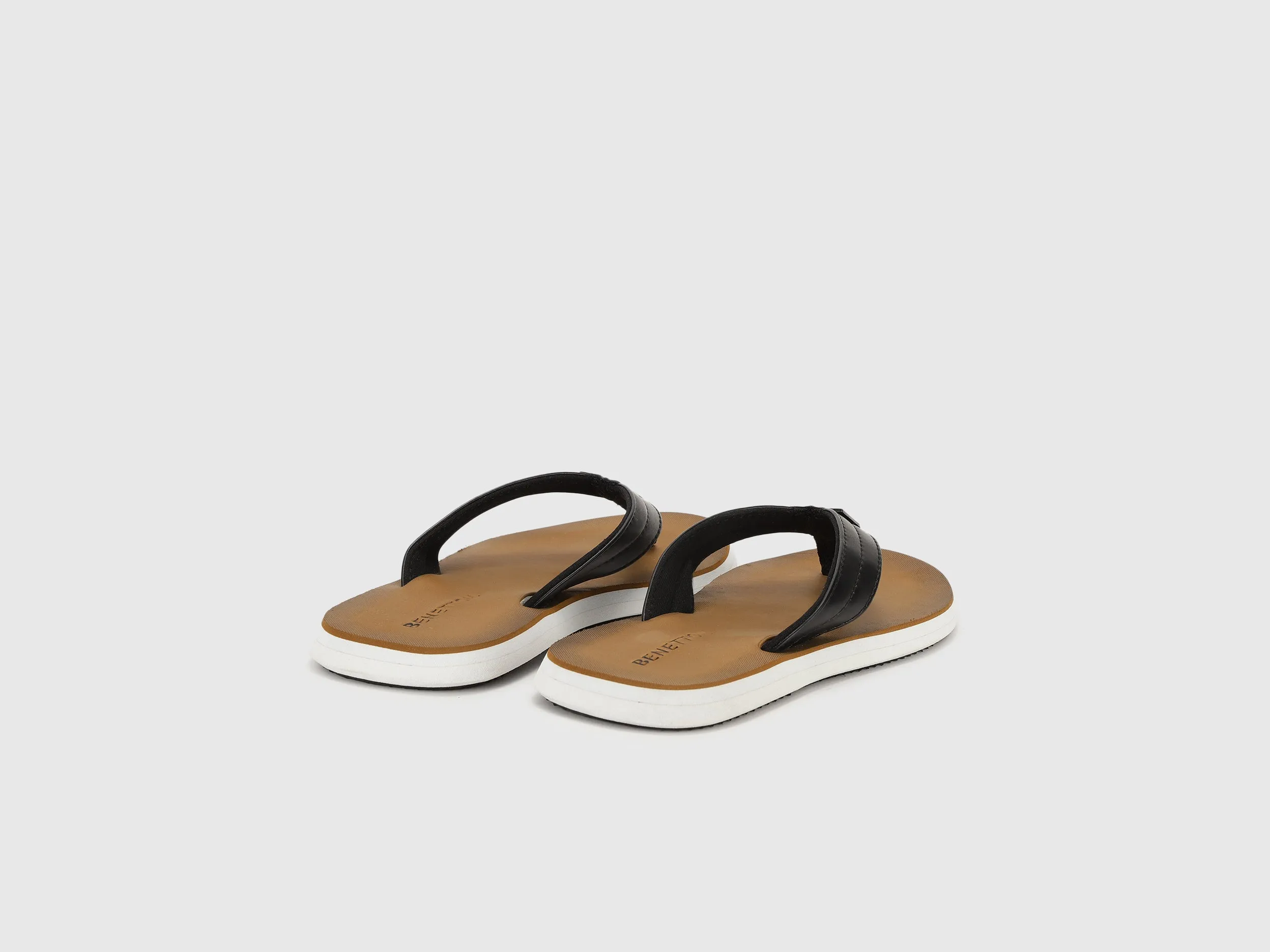 Men's Black & Tan Solid Thong Flip-Flops