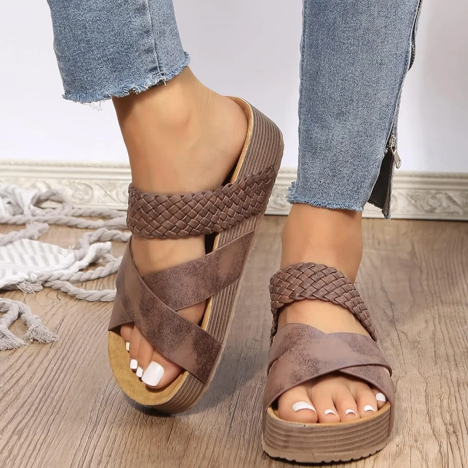 Sandals Women Wedge Shoes Summer Dressy Flip Flops Comfortable Orthopedic Platform Non Slip Sandals Fashion Flower Decor Walking Shoes for Summer And Daily Wear