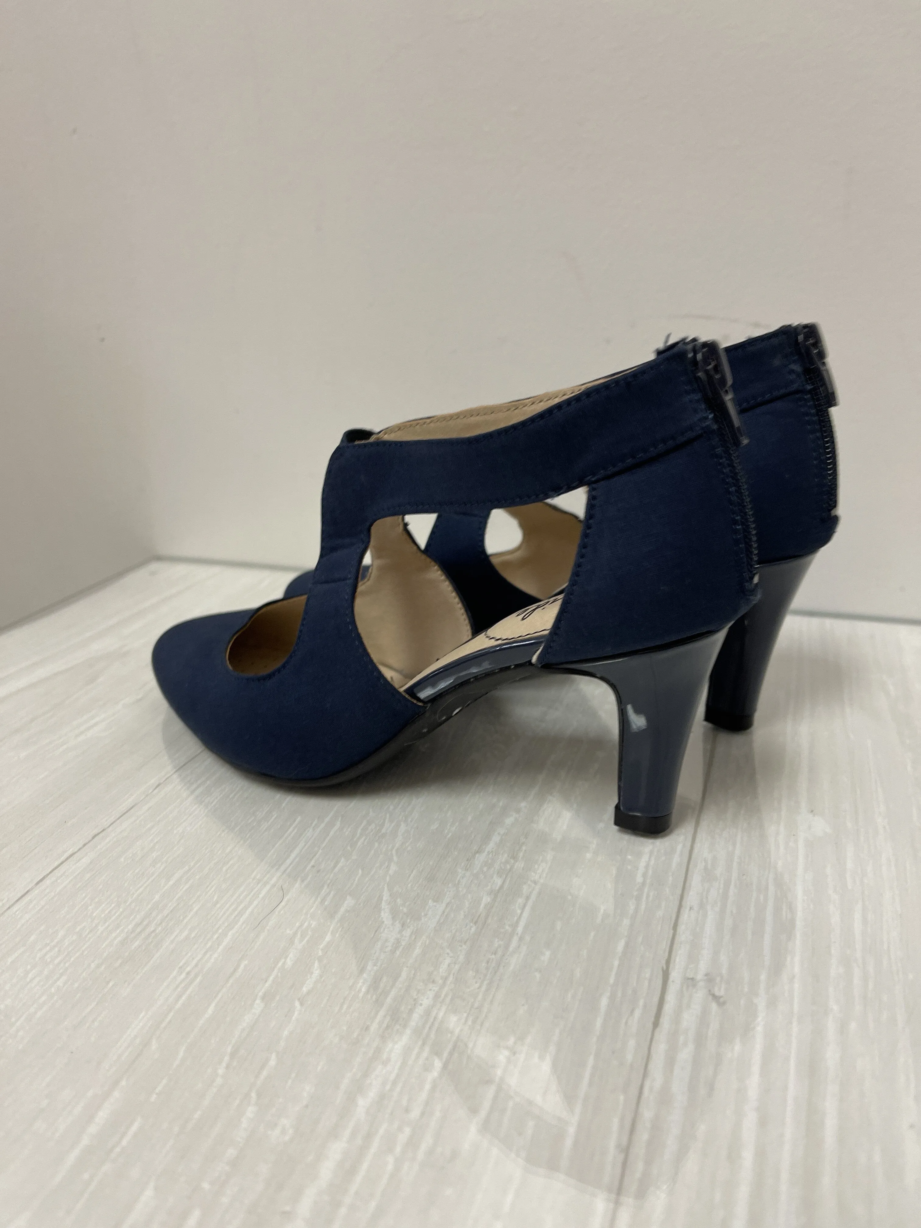 Shoes Heels Kitten By Life Stride  Size: 6.5