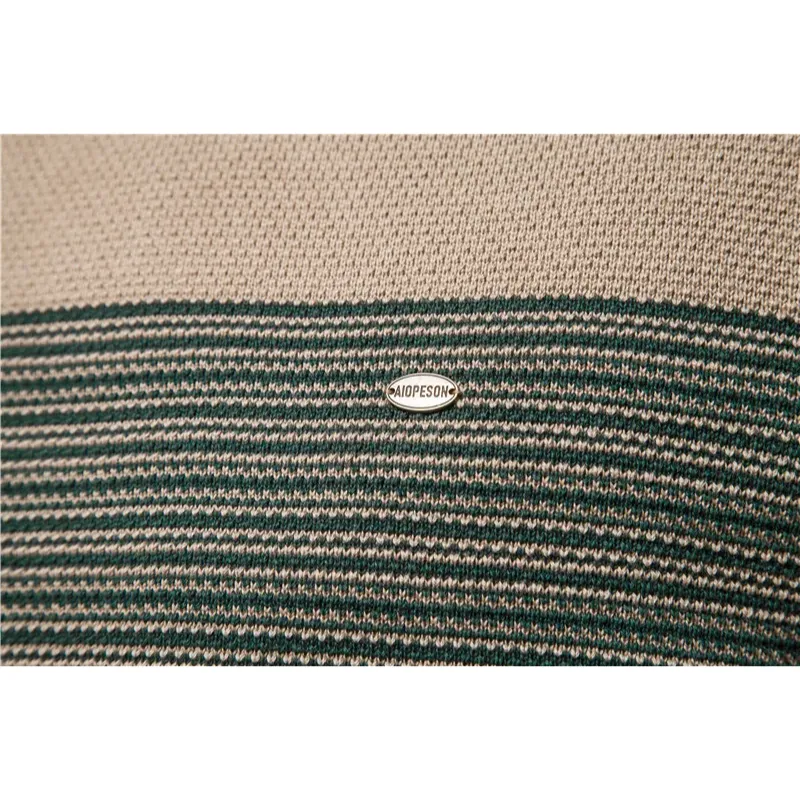 Vormvol - Meerkeurige Ronde Hals Heren Trui met Modern Streepdesign
